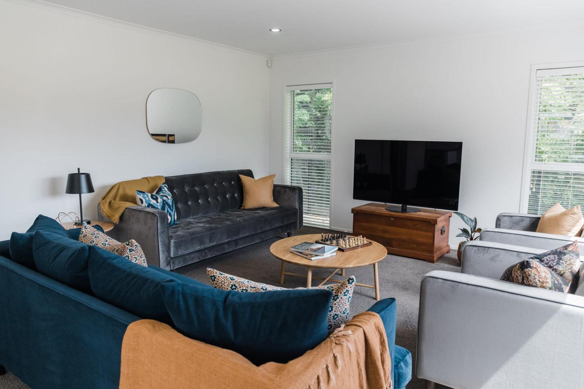 Stunning Tranquil Home With Green Space Views Mount Maunganui Buitenkant foto
